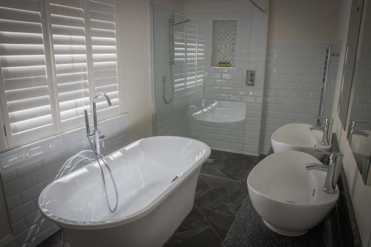 Bed and Breakfast Matlock House Hawkinge Экстерьер фото