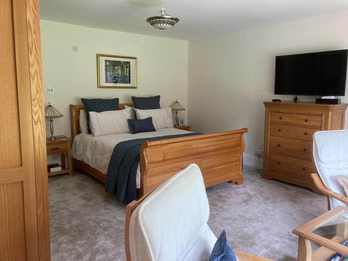 Bed and Breakfast Matlock House Hawkinge Экстерьер фото