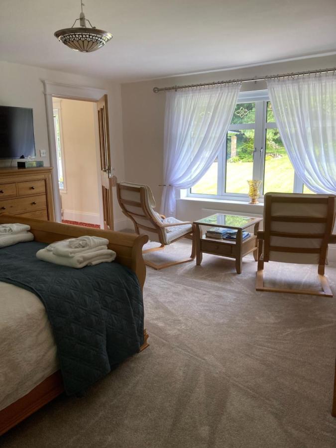 Bed and Breakfast Matlock House Hawkinge Экстерьер фото